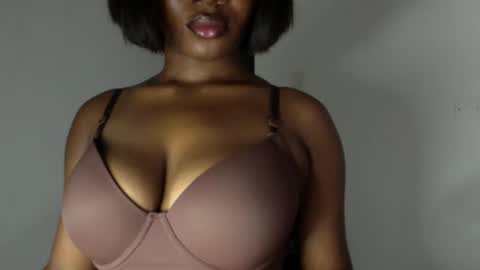 delilah online show from April 2026 06:53:02 PM