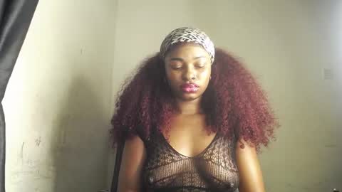 Snapshot of ebony_slimgirl0 chatting on July 2026 07:38:01 PM Lilly online show from July 2026 07:38:01 PM