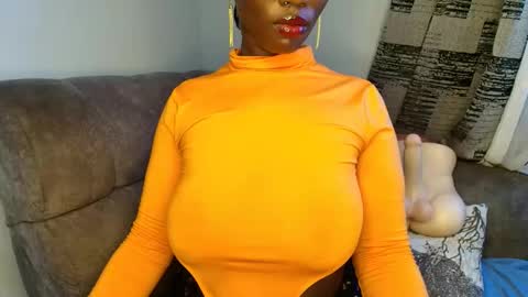 Ebony Melanie online show from February 2026 12:26:01 PM