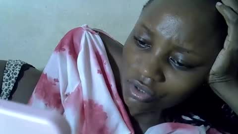 Snapshot of ebonycutegal4 chatting on February 2026 09:32:01 PM MELLEN online show from February 2026 09:32:01 PM