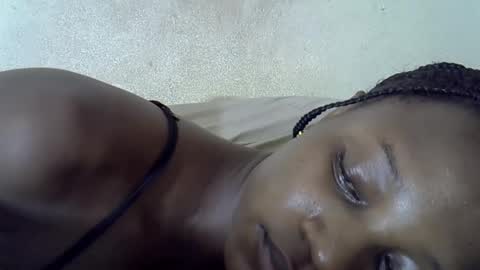 Snapshot of ebonycutegal4 chatting on February 2026 08:51:01 PM MELLEN online show from February 2026 08:51:01 PM