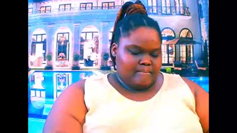 ebonyhotbuns4u2luv online show from April 2026 09:57:02 AM