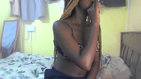 Ebonymuse2 online show from April 2026 08:08:01 AM