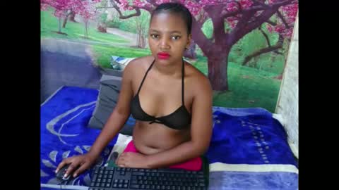 ebonysativa online show from May 2026 05:48:01 AM