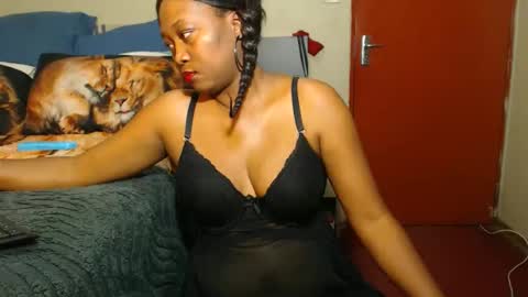 Snapshot of ebonyseductresx chatting on June 2026 07:08:02 PM ebonyseductresx online show from June 2026 07:08:02 PM