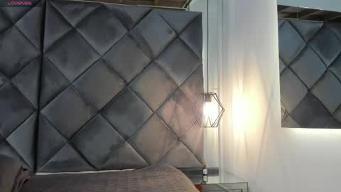 ebonyx40 online show from April 2026 11:11:01 AM