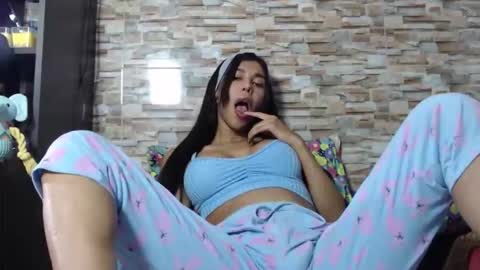 ebonyxprincess online show from April 2026 02:03:01 AM