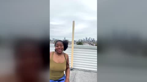 eddrisalove online show from April 2026 08:04:02 PM