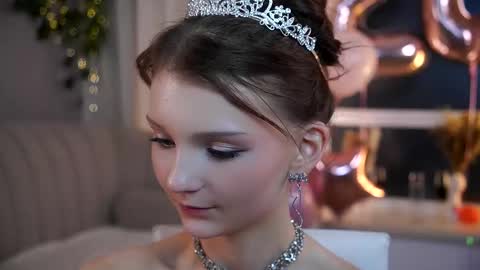 Lisa  online show from March 2026 11:13:01 PM