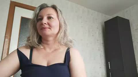 edithmanning online show from June 2026 06:22:01 AM