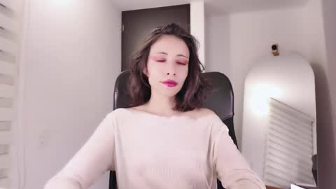 Edranah online show from December 2025 10:15:02 PM