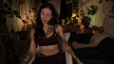 Effy online show from April 2026 12:53:01 AM