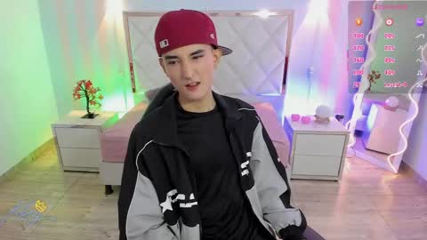 eidan_tay online show from April 2026 01:06:01 PM