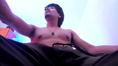 eiden_allenx1 online show from January 2026 05:28:02 PM