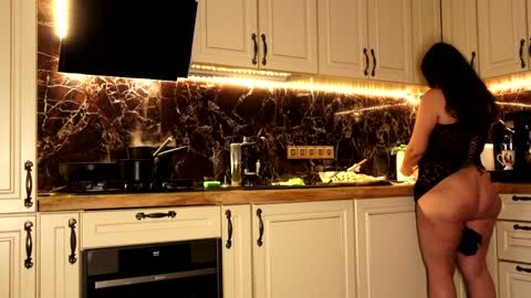 Elena online show from February 2026 02:58:02 PM