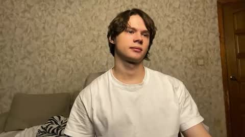 Eitan online show from January 2026 05:18:01 PM