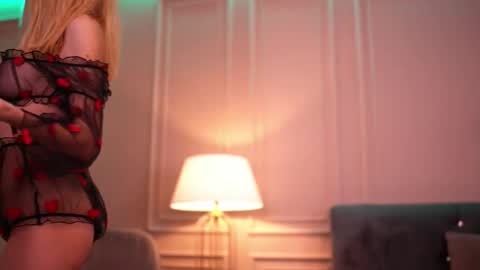 Ella online show from February 2026 06:09:01 AM