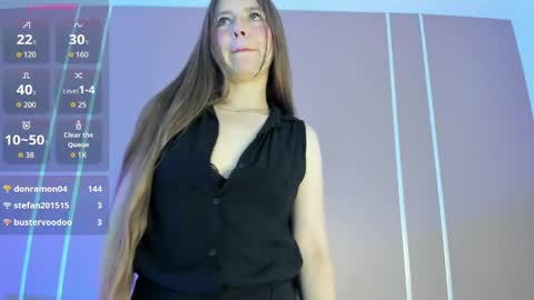 E L A I A online show from April 2026 01:41:01 PM