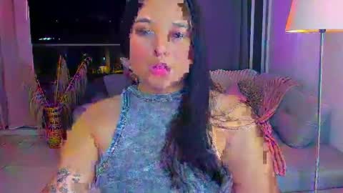 Snapshot of elaine_summer chatting on April 2026 04:56:01 AM Elaine Summer online show from April 2026 04:56:01 AM