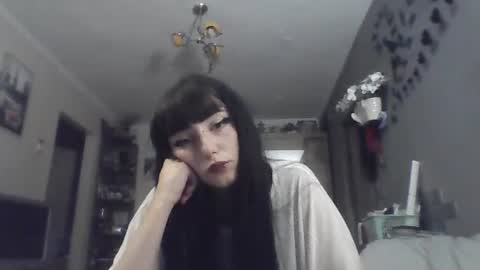 Lia online show from July 2026 11:41:02 PM