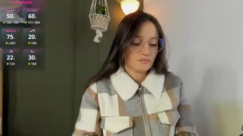 Snapshot of elecktra_sweet chatting on June 2026 12:51:02 PM Elecktra online show from June 2026 12:51:02 PM