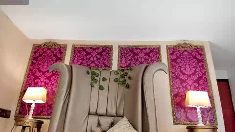      - online show from December 2025 08:27:02 PM