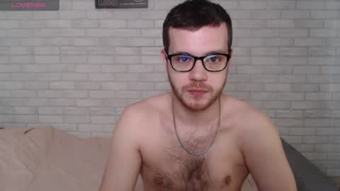 Snapshot of electric_smile chatting on June 2026 07:16:02 AM Alex online show from June 2026 07:16:02 AM
