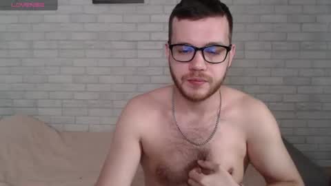 Snapshot of electric_smile chatting on June 2026 07:35:02 AM Alex online show from June 2026 07:35:02 AM