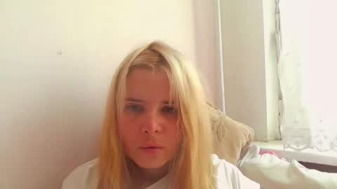 Elena online show from April 2026 10:19:01 AM