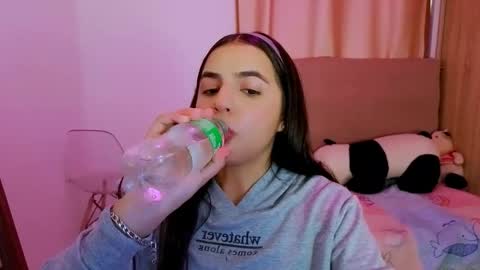 agnes online show from April 2026 06:36:02 PM