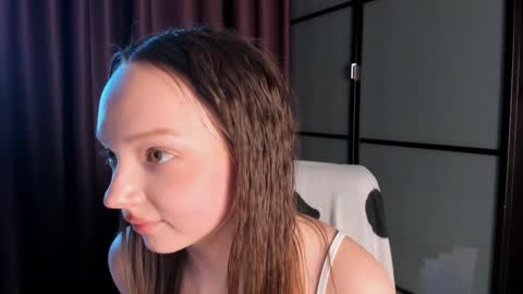 Ella online show from December 2024 09:21:02 AM