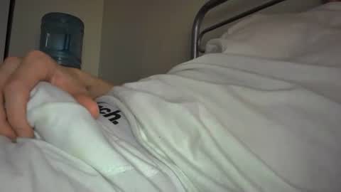 eliexavier123456789 online show from April 2026 01:38:02 PM