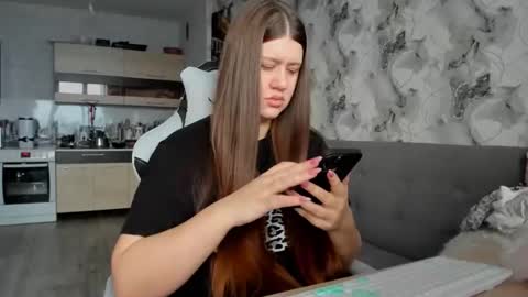 Aletta Oushen online show from December 2025 09:29:02 AM