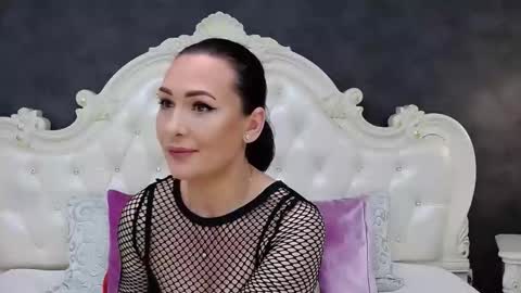 Krissy online show from January 2026 08:49:01 AM