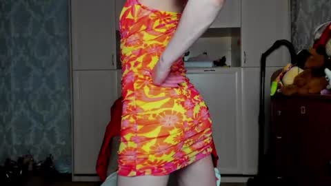 Elise online show from June 2026 08:33:02 PM