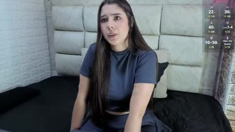 elisvega online show from April 2026 04:59:01 PM