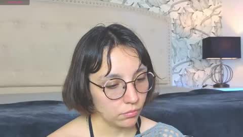 Eliza online show from April 2026 08:21:01 PM