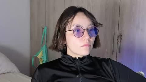 Eliza online show from July 2026 06:25:02 PM