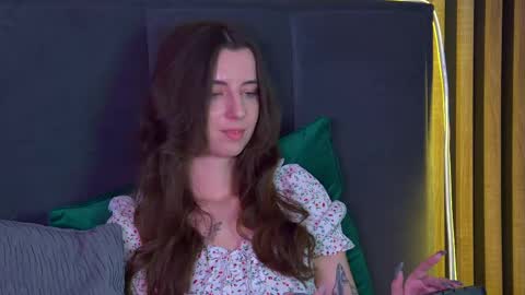 Elizabet online show from January 2025 12:35:02 AM