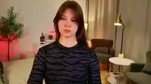 Snapshot of elizamild chatting on June 2026 01:45:02 PM Eliza online show from June 2026 01:45:02 PM