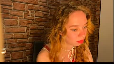 Snapshot of elizastorm chatting on June 2026 07:49:01 PM Eliza online show from June 2026 07:49:01 PM