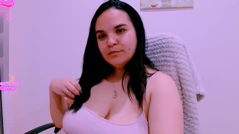 Ella  online show from March 2026 09:31:01 PM