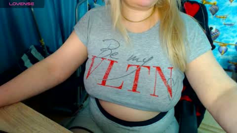  IsaBella  online show from March 2026 10:27:02 PM
