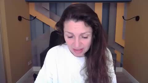 EllaLongs online show from February 2026 12:33:01 PM