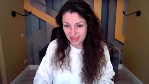 EllaLongs online show from February 2026 12:26:01 PM