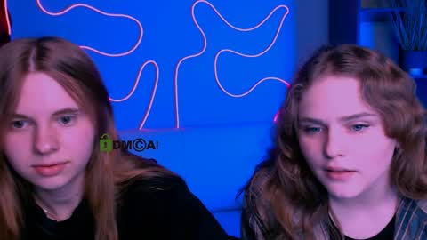 Snapshot of elli_ashley chatting on April 2026 01:55:02 PM Ashley online show from April 2026 01:55:02 PM