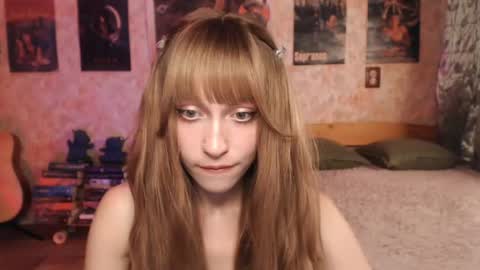 Snapshot of ellie_friendly chatting on July 2026 12:46:01 AM ellie_friendly online show from July 2026 12:46:01 AM