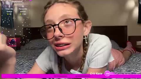 ellie online show from July 2026 05:32:02 AM