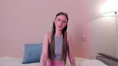 ellierough online show from March 2026 04:35:01 PM