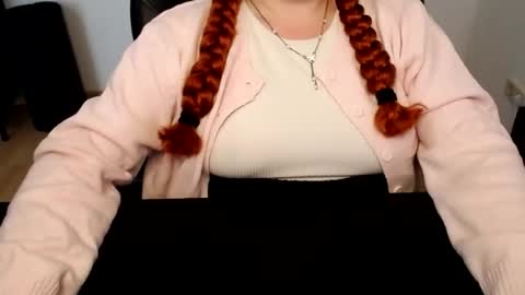 Elly online show from June 2026 11:53:02 AM